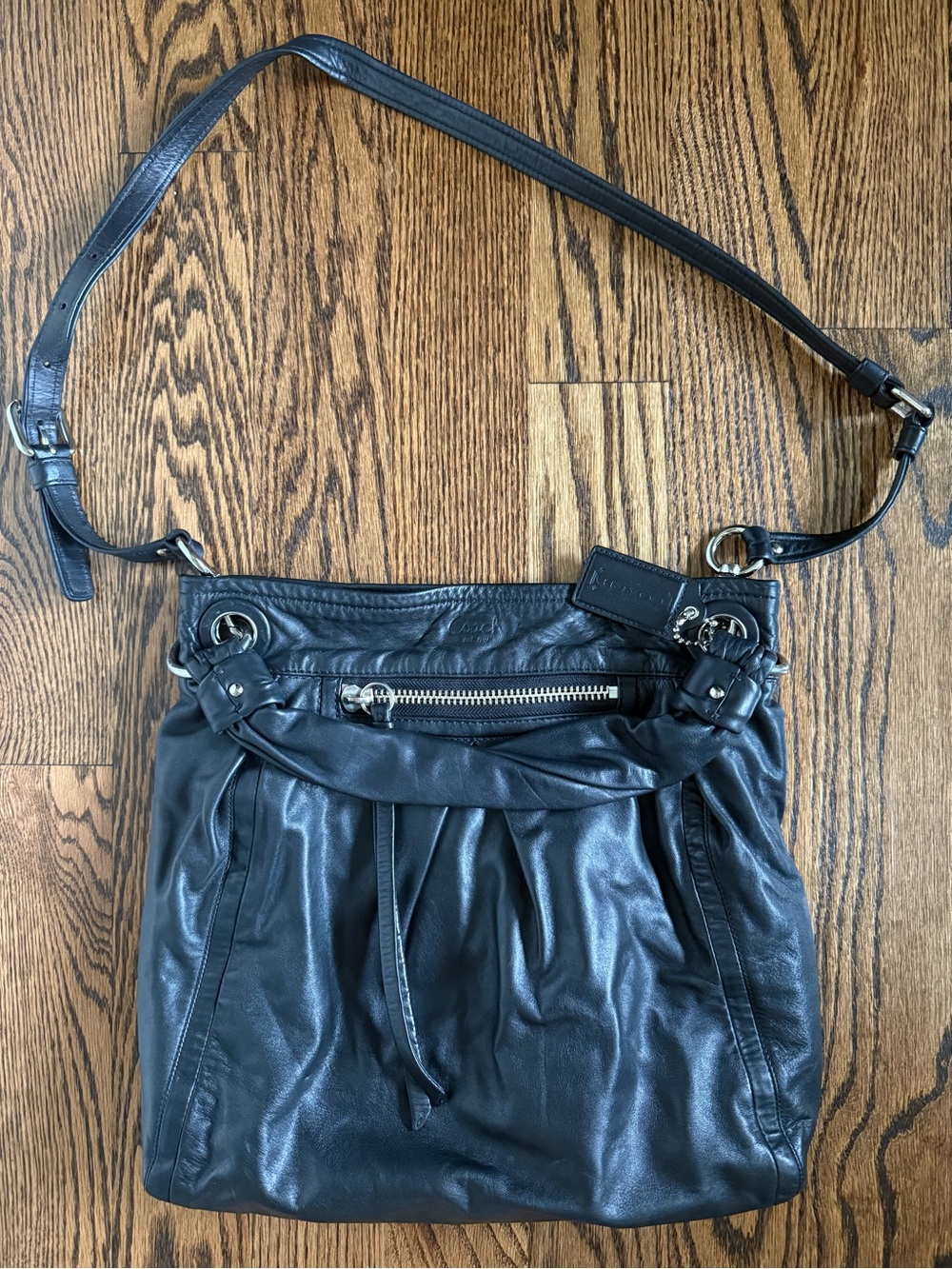 Coach Parker black Leather Hippie Carryall Shoulder Bag purse